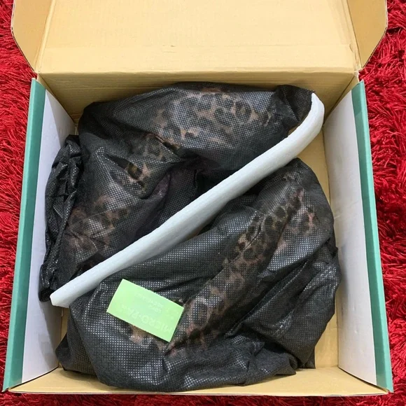 Pin Up Couture Size 6 Heels - Picture 5 of 5